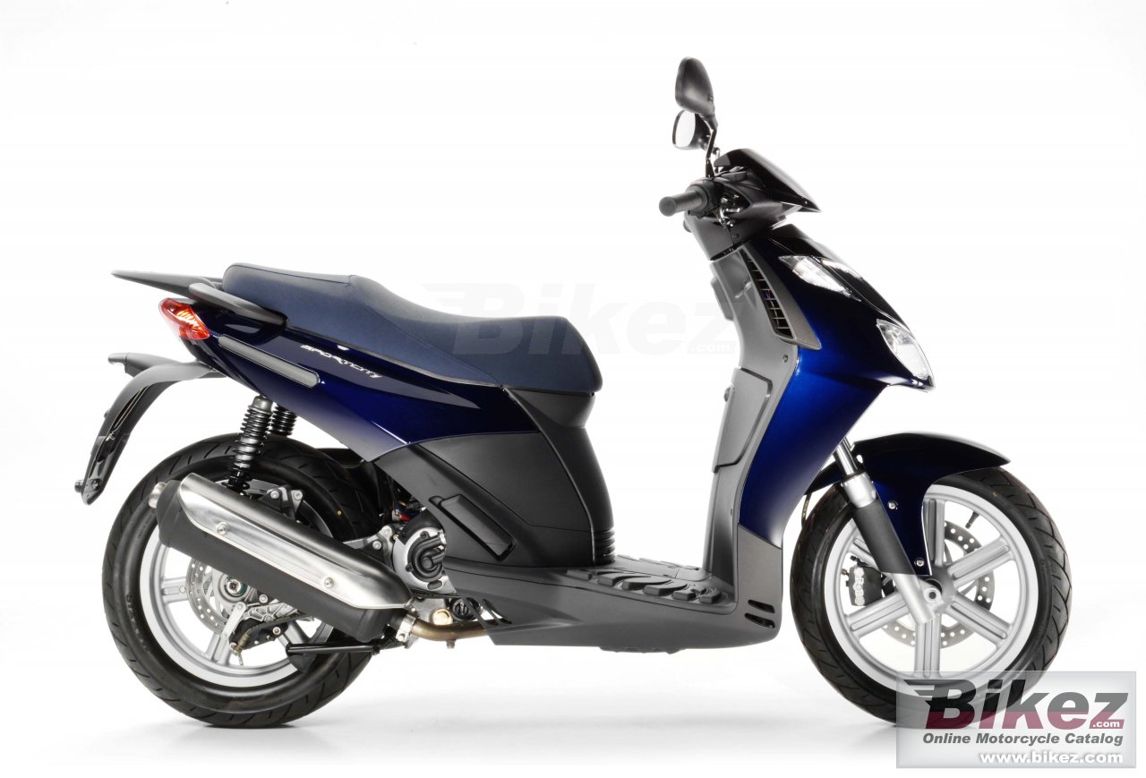Big Aprilia sportcity 200 picture and wallpaper from Bikez.com